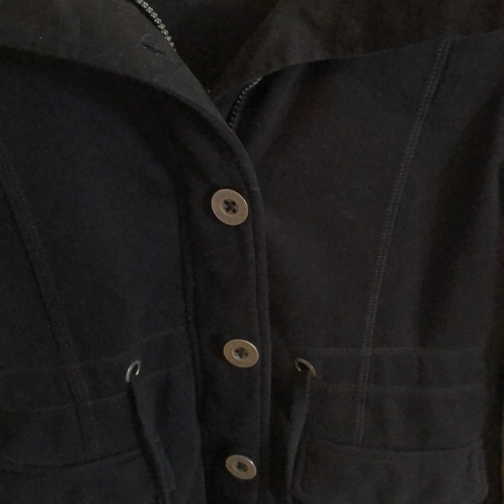 jacket - Picture 2 of 4